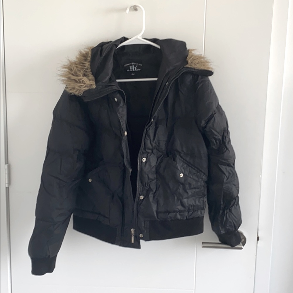 Cropped black Puffer jacket
